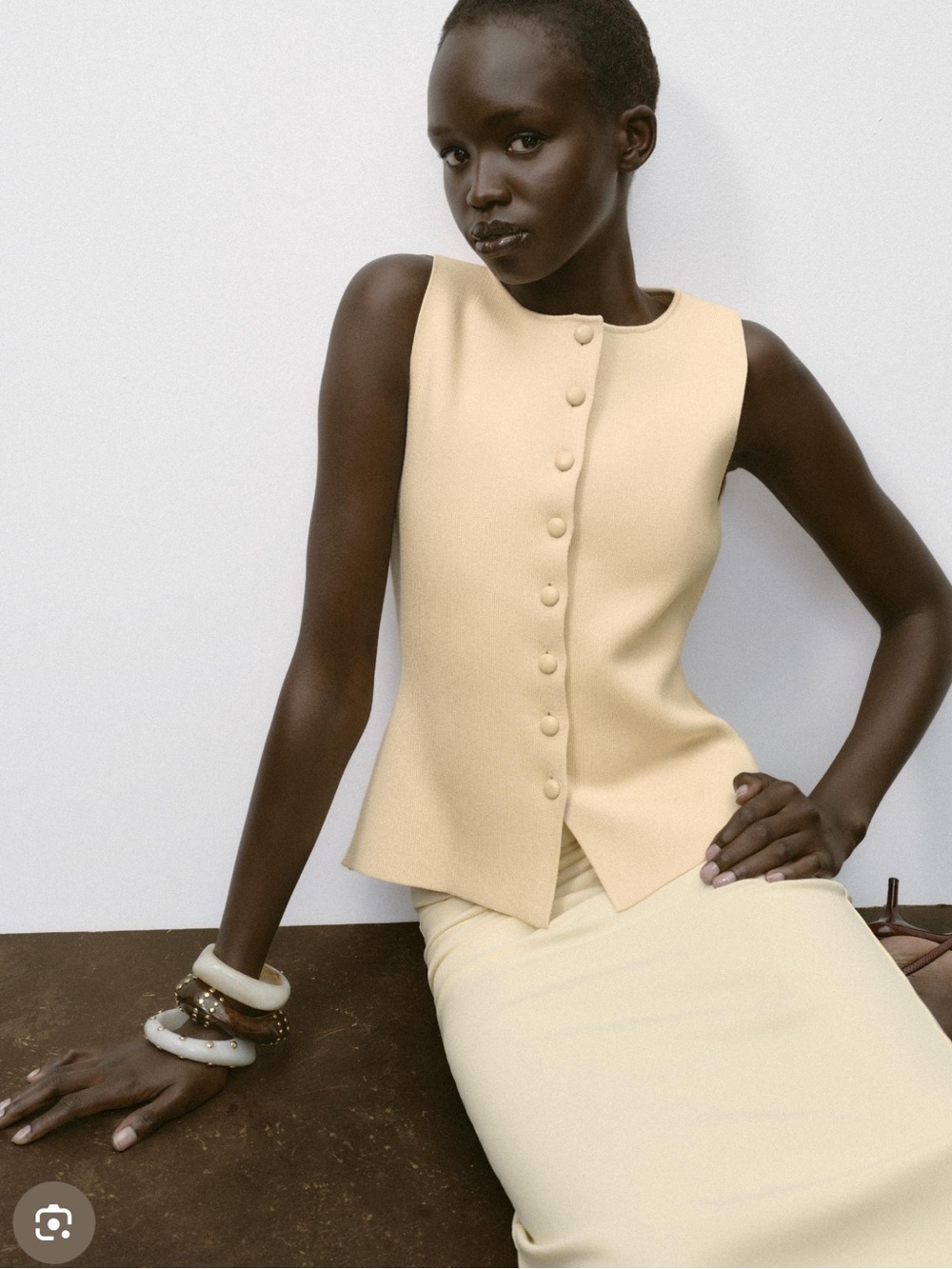 Zara Pale Cream Sleeveless Button-Front Top